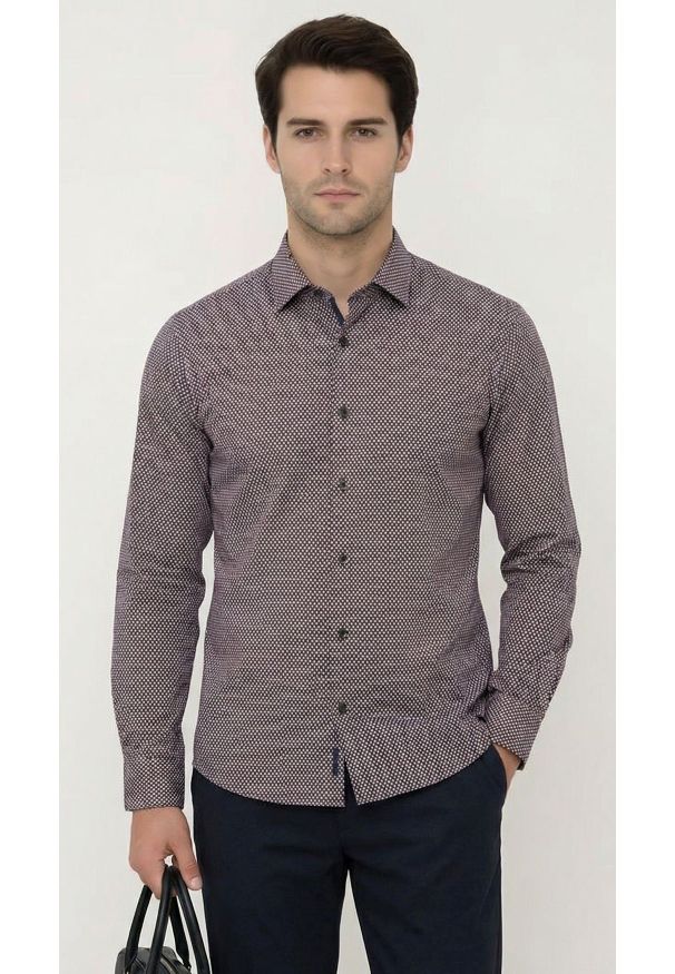 Koszula Wizytowa z Prostym Krojem - Victorio - Brąz, Drobny Wzór. Okazja: na co dzień. Kolor: beżowy, wielokolorowy, brązowy. Materiał: elastan, bawełna. Długość rękawa: długi rękaw. Długość: długie. Styl: wizytowy