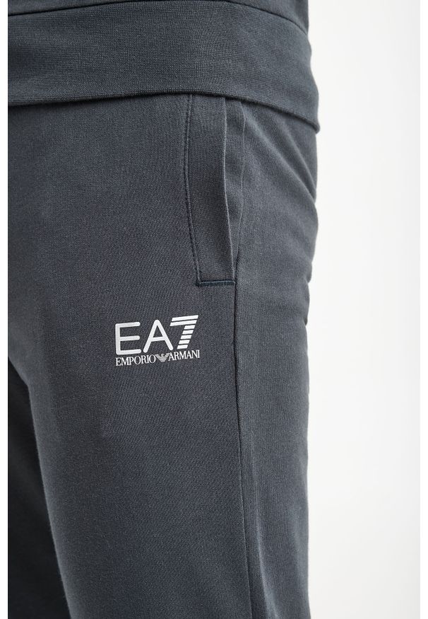 Spodnie dresowe EA7 Emporio Armani