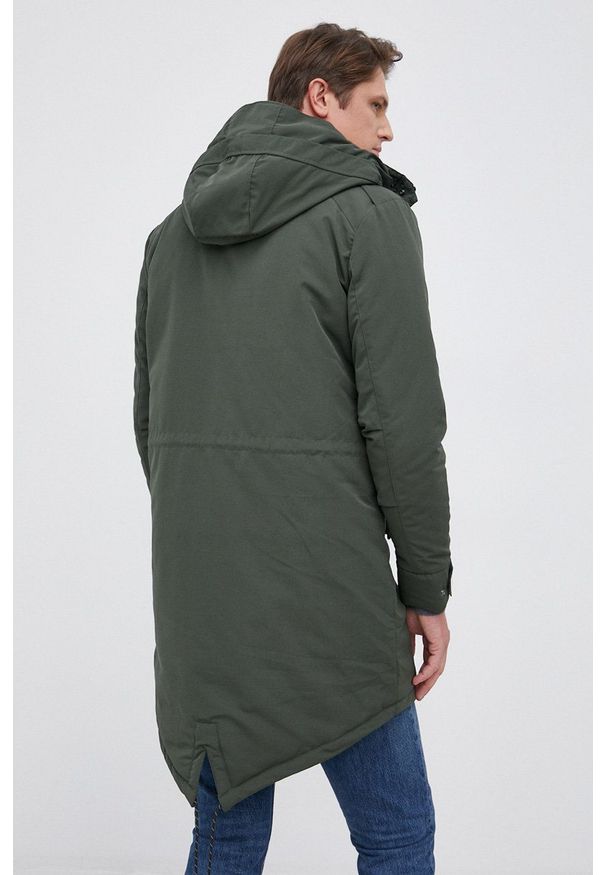 Selected Parka męska kolor zielony zimowa. Kolor: zielony. Materiał: poliester, włókno. Sezon: zima