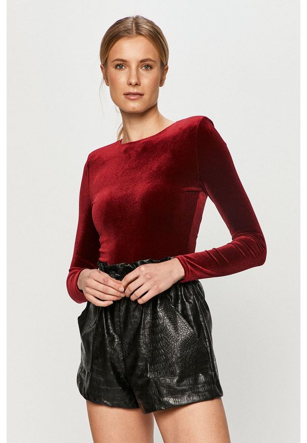Undress Code - Bluzka EVERYTHING SHE WANTS. Kolor: czerwony. Długość rękawa: długi rękaw. Długość: długie