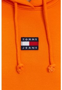 Tommy Jeans - Bluza bawełniana. Okazja: na co dzień. Typ kołnierza: kaptur. Kolor: pomarańczowy. Materiał: bawełna. Długość rękawa: długi rękaw. Długość: długie. Wzór: aplikacja. Styl: casual #4