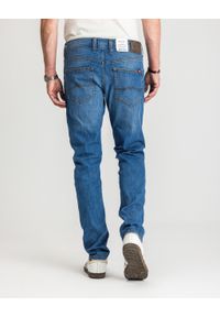 Męskie Spodnie Jeansowe Mustang Style Oregon Tapered Denim Blue 1017123 5000 682