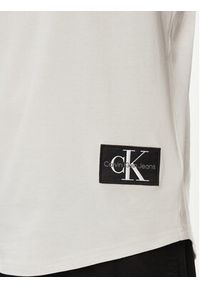 Calvin Klein Jeans T-Shirt J30J323482 Szary Regular Fit. Kolor: szary. Materiał: bawełna #4