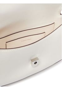 Calvin Klein Torebka Ck Flap Camera Bag LV04F3421G Biały. Kolor: biały. Materiał: skórzane #5