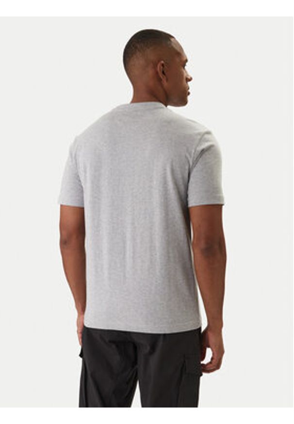 Napapijri T-Shirt S-Box Logo NP0A4IFL Szary Regular Fit. Kolor: szary. Materiał: bawełna