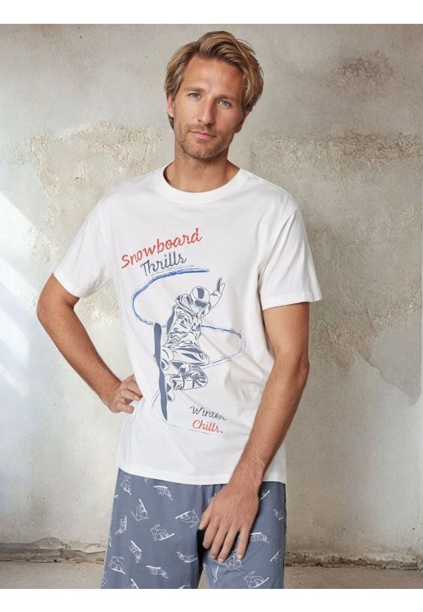 Sinsay - Piżama dwuczęściowa - kremowy. Kolor: kremowy. Materiał: bawełna. Długość: krótkie. Wzór: nadruk