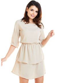 Awama - Rozkloszowana sukienka mini z falbanami. Okazja: na co dzień. Styl: casual. Długość: mini #1