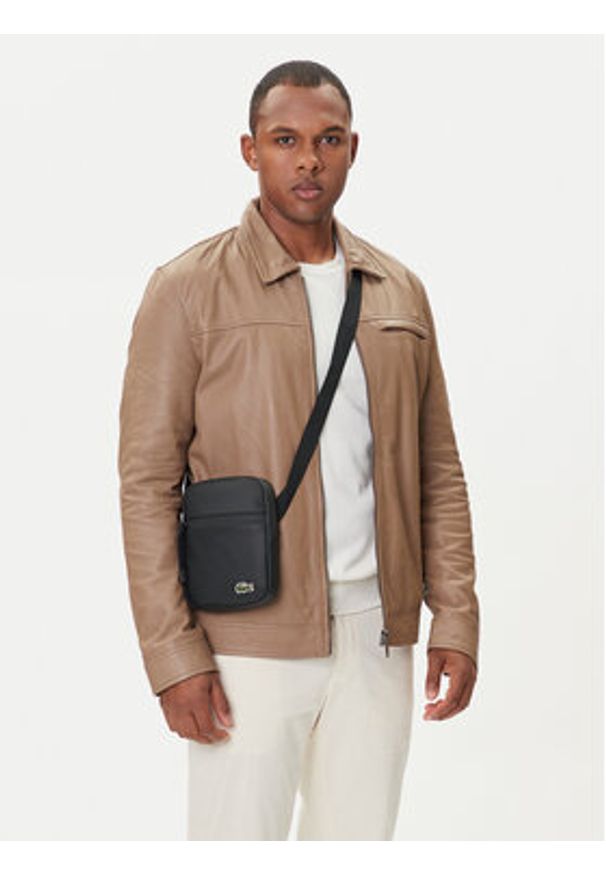 Lacoste Saszetka NH3307LV Czarny. Kolor: czarny. Materiał: materiał