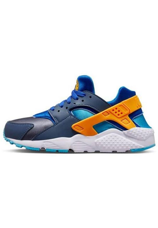 Buty do chodzenia dla dzieci Nike Air Huarache Run JR. Zapięcie: sznurówki. Kolor: niebieski, wielokolorowy. Materiał: guma, materiał, syntetyk. Szerokość cholewki: normalna. Model: Nike Air Huarache, Nike Huarache. Sport: bieganie, turystyka piesza