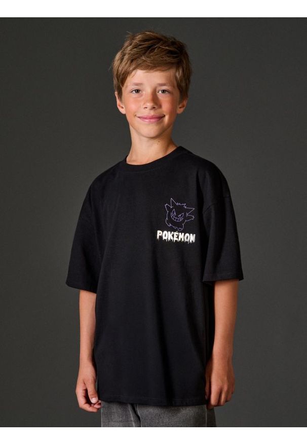 Sinsay - Koszulka z nadrukiem na plecach - czarny. Kolor: czarny. Wzór: nadruk