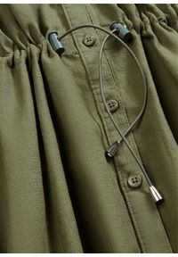 bonprix - Szmizjerka z mieszanki lnu i bawełny. Kolor: zielony. Materiał: bawełna, len. Typ sukienki: szmizjerki. Długość: midi #1