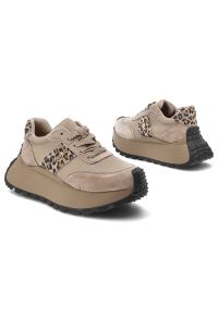 Beżowe Sneakersy Filippo Stylowe Obuwie Damskie Panterka. Kolor: beżowy. Materiał: skóra ekologiczna, zamsz. Szerokość cholewki: normalna. Wzór: motyw zwierzęcy. Styl: elegancki #7