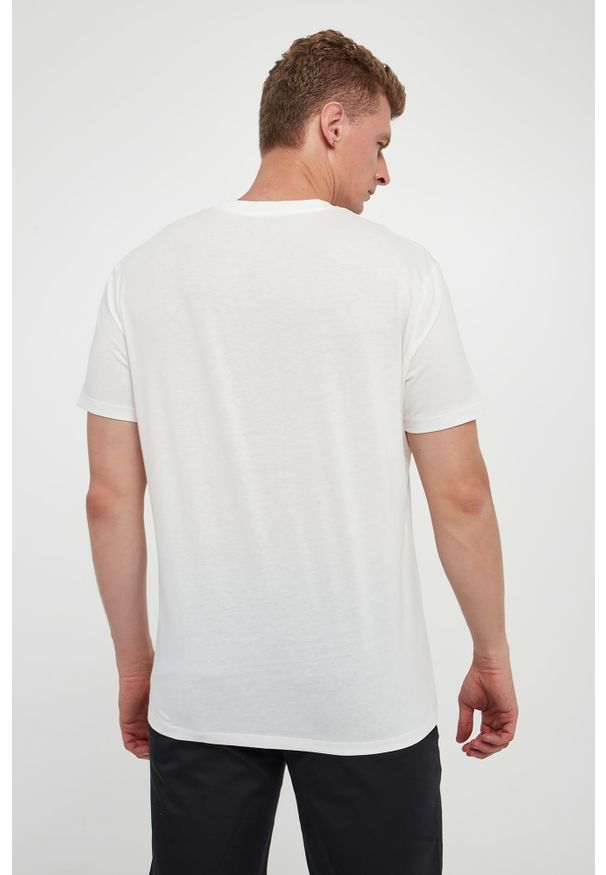Armani Exchange - T-shirt męski z nadrukiem ARMANI EXCHANGE. Wzór: nadruk