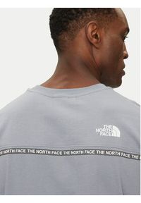 The North Face T-Shirt Zumu NF0A87DD Szary Regular Fit. Kolor: szary. Materiał: bawełna #3