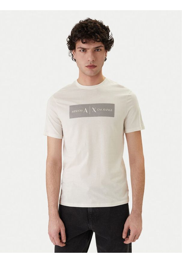 Armani Exchange T-Shirt XM002472 AF10356 U1074 Écru Slim Fit. Materiał: bawełna
