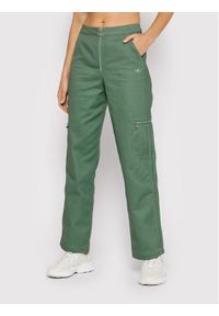 Adidas - adidas Spodnie materiałowe Twill HE4737 Zielony Regular Fit. Kolor: zielony. Materiał: materiał, bawełna