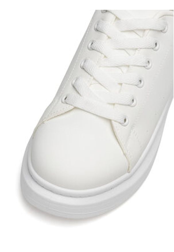 DeeZee Sneakersy WFA2910-1 Biały. Kolor: biały. Materiał: skóra