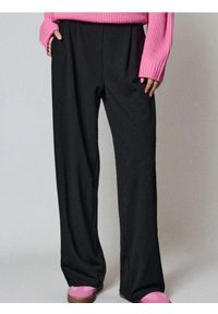 Sinsay - Spodnie wide leg - czarny. Kolor: czarny