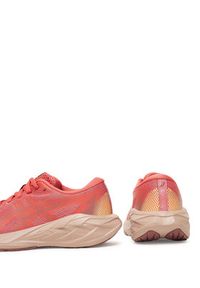 Asics Buty do biegania Novablast 5 Gs 1014A367 Różowy. Kolor: różowy. Materiał: materiał, mesh