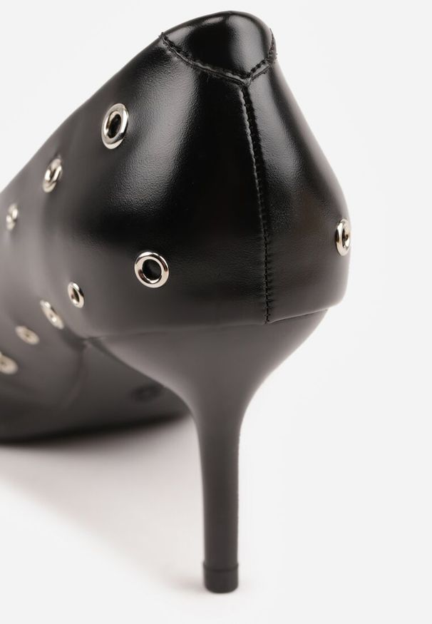 Renee - Czarne Czółenka na Szpilce Vices Ozdobione Nitami z Wkładką ze Skóry Naturalnej Rilinessa. Okazja: na co dzień, do pracy, na spotkanie biznesowe. Kolor: czarny. Materiał: skóra. Wzór: aplikacja. Obcas: na szpilce. Styl: klasyczny, casual, biznesowy