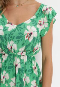 Born2be - Zielona Sukienka Bawełniana w Kwiaty Aimya. Kolor: zielony. Materiał: bawełna. Wzór: kwiaty. Sezon: lato #5