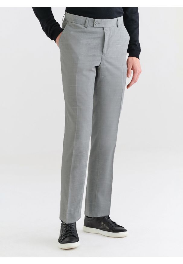 Pako Lorente - PAKO LORENTE – Szare spodnie garniturowe w delikatną kratę. Kolor: szary. Materiał: wełna, lycra, poliester
