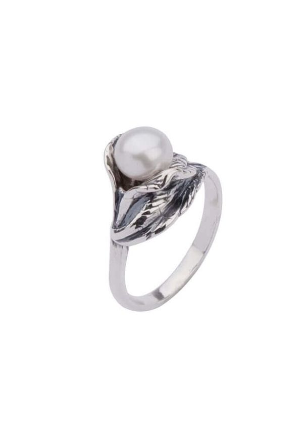 Polcarat Design - Srebro pierścionek z perłą PK 1557. Materiał: srebrne. Wzór: aplikacja. Kamień szlachetny: perła