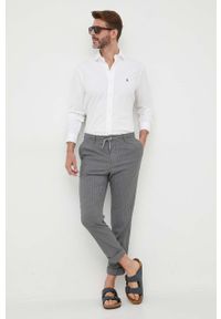 Polo Ralph Lauren koszula bawełniana męska kolor biały regular z kołnierzykiem klasycznym. Typ kołnierza: kołnierzyk klasyczny, polo. Kolor: biały. Materiał: bawełna. Długość rękawa: długi rękaw. Długość: długie. Wzór: aplikacja. Styl: klasyczny #2