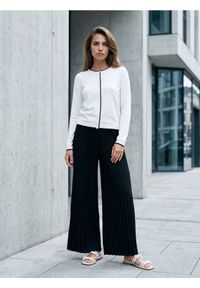 Sinsay - Kardigan z kontrastową lamówką i wiskozą - biały. Kolor: biały. Materiał: wiskoza