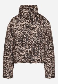Born2be - Brązowa Krótka Pikowana Kurtka w Panterkę Wykończona Ściągaczami Ivinia. Okazja: na spacer. Kolor: brązowy. Materiał: jeans. Długość rękawa: długi rękaw. Długość: krótkie. Wzór: motyw zwierzęcy. Styl: elegancki #7
