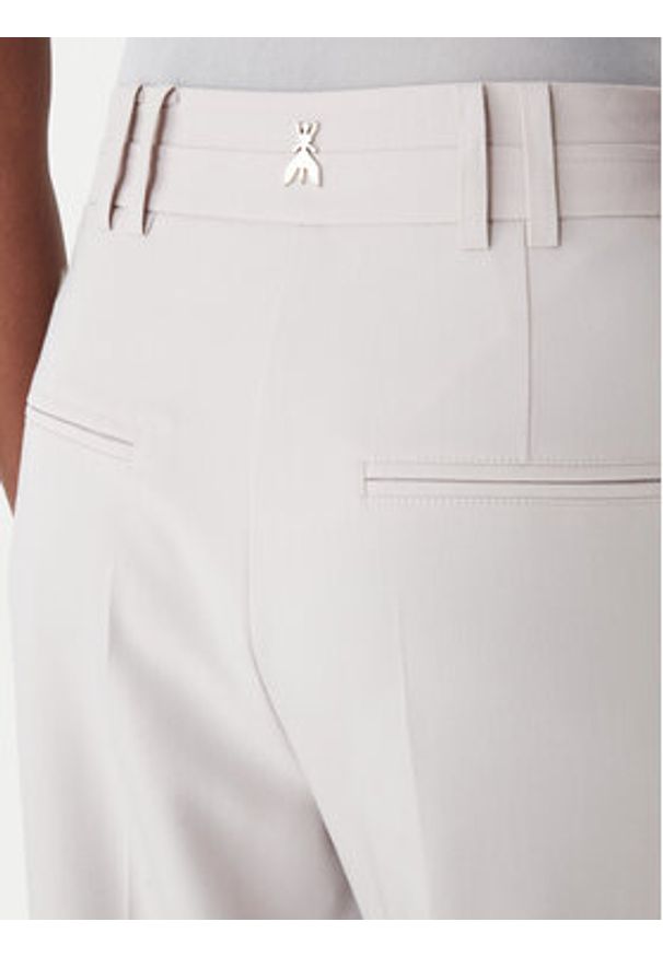 Patrizia Pepe Spodnie materiałowe 8P0794/A498-S748 Szary Regular Fit. Kolor: szary. Materiał: syntetyk