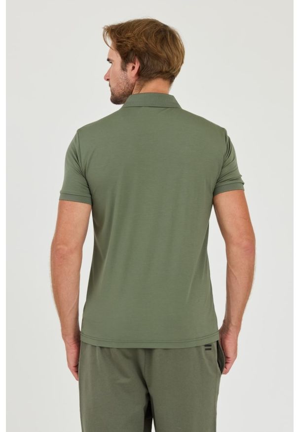 EA7 Emporio Armani - EA7 Zielona męska koszulka polo, Rozmiar XL. Typ kołnierza: polo. Kolor: zielony