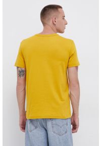 Quiksilver T-shirt bawełniany kolor żółty gładki. Okazja: na co dzień. Kolor: żółty. Materiał: bawełna. Wzór: gładki. Styl: casual #4