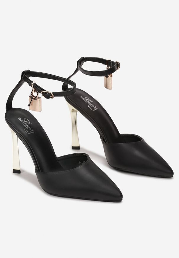 Born2be - Czarne Czółenka na Wysokiej Metalicznej Szpilce Davionna. Nosek buta: szpiczasty. Zapięcie: pasek. Kolor: czarny