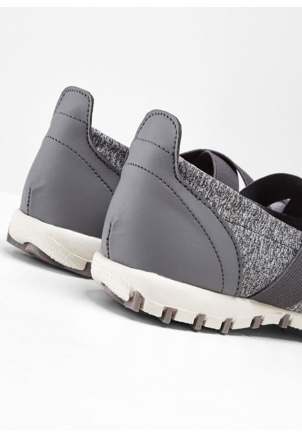 bonprix - Baleriny na co dzień. Okazja: na co dzień. Zapięcie: pasek. Kolor: szary