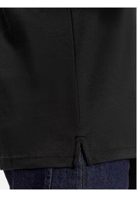 Calvin Klein Polo Smooth Cotton Slim Polo K10K111657 Czarny Regular Fit. Typ kołnierza: polo. Kolor: czarny. Materiał: bawełna