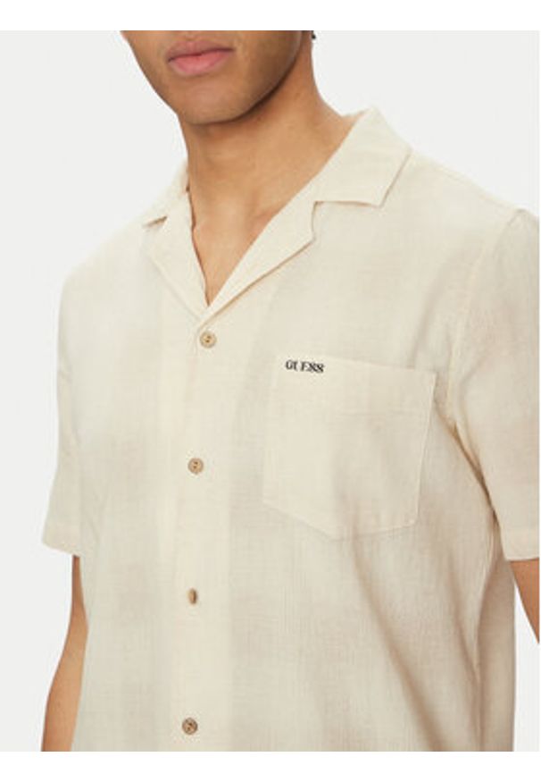 Guess Koszula F5GH03 WH431 Beżowy Regular Fit. Kolor: beżowy. Materiał: bawełna