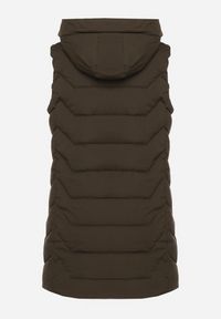 Born2be - Ciemnozielona Pikowana Kamizelka z Odpinanym Kapturem na Suwak Wykończona Sznurkami Zeneria. Okazja: na co dzień. Kolor: zielony. Styl: casual, elegancki #6