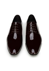 Wittchen - Męskie derby z lakierowanej skóry klasyczne bordowe. Okazja: na ślub cywilny, na wesele, na spotkanie biznesowe, na co dzień. Kolor: czerwony. Materiał: skóra, lakier. Sezon: lato. Styl: klasyczny #6