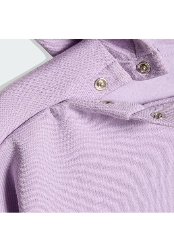 Adidas - Zestaw Essentials Joggers Kids. Okazja: na uczelnię. Kolor: fioletowy, wielokolorowy, różowy. Materiał: dresówka, materiał. Styl: młodzieżowy, sportowy