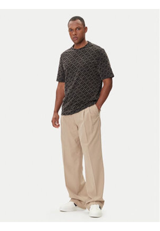 Armani Exchange T-Shirt XM001897 AF10356 FC196 Czarny Regular Fit. Kolor: czarny. Materiał: bawełna