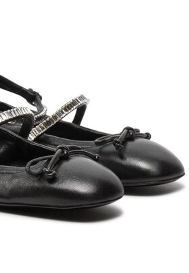 Stuart Weitzman Baleriny Stefannie Balet Flat SI443 Czarny. Kolor: czarny. Materiał: skóra