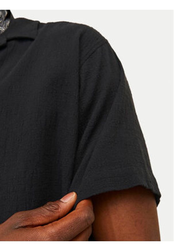Jack & Jones Koszula Luke 12255781 Czarny Relaxed Fit. Kolor: czarny. Materiał: bawełna