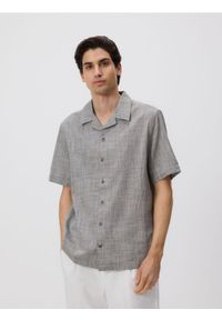 Reserved - Koszula comfort fit - ciemnozielony. Kolor: zielony. Materiał: bawełna, tkanina #1