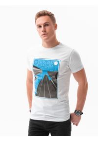 Ombre Clothing - T-shirt męski z nadrukiem S1434 V-5A - biały - XXL. Kolor: biały. Materiał: bawełna. Wzór: nadruk. Styl: klasyczny