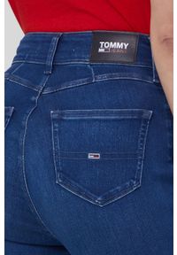 Tommy Jeans jeansy CE353 damskie high waist. Stan: podwyższony. Kolor: niebieski #3