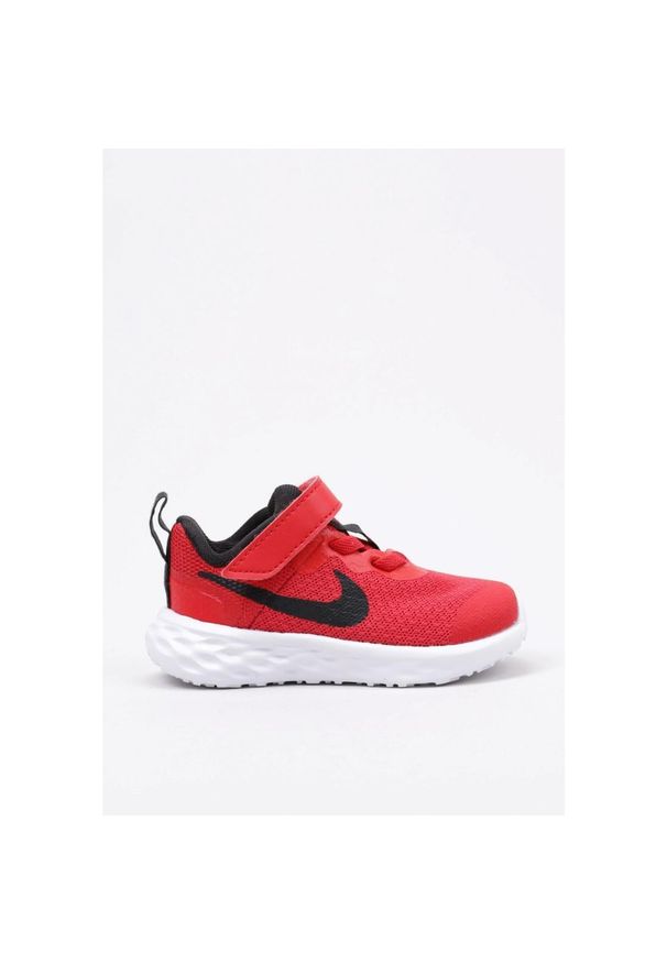 Nike - Buty na co dzień dziecięce NIKE REVOLUTION 6 na rzepy. Okazja: na co dzień. Zapięcie: rzepy. Kolor: czerwony. Materiał: tkanina. Model: Nike Revolution