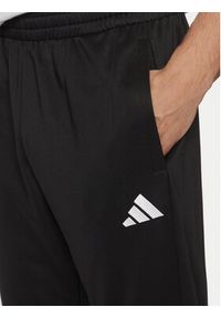 Adidas - adidas Dres Sportswear Basic 3-Stripes JC5375 Czarny Regular Fit. Kolor: czarny. Materiał: syntetyk