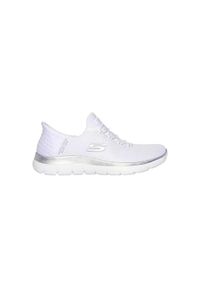 skechers - Buty do chodzenia damskie Skechers Slips-ins Vegan. Kolor: biały. Materiał: materiał, syntetyk. Szerokość cholewki: normalna. Sport: turystyka piesza