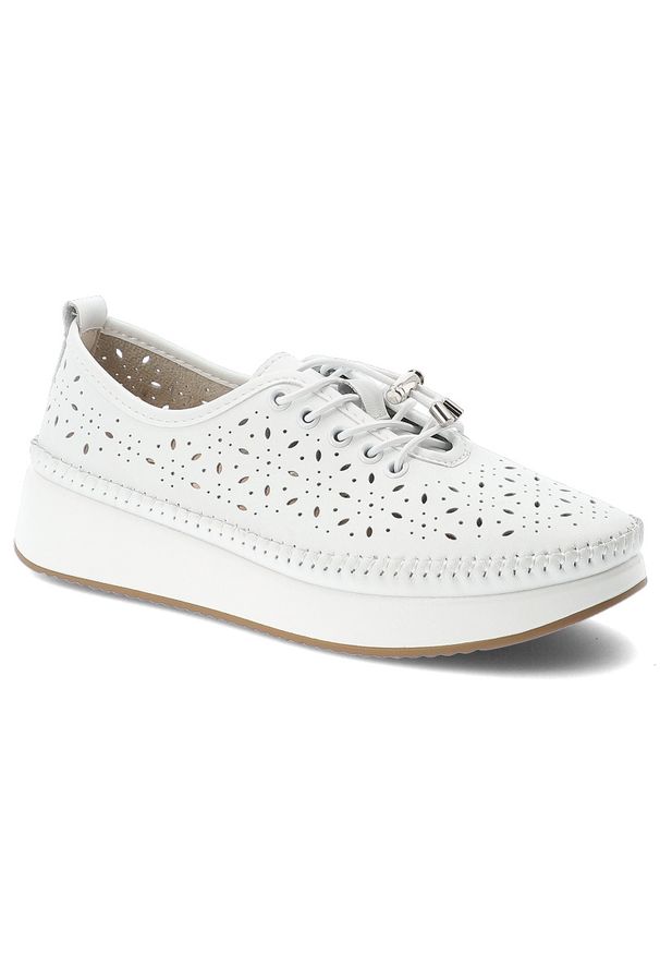 Półbuty damskie Filippo, cholewka ze skóry naturalnej licowej wiązany fason z zabudowanym przodem, białe, DP7535/26. Kolor: biały. Materiał: skóra. Szerokość cholewki: normalna